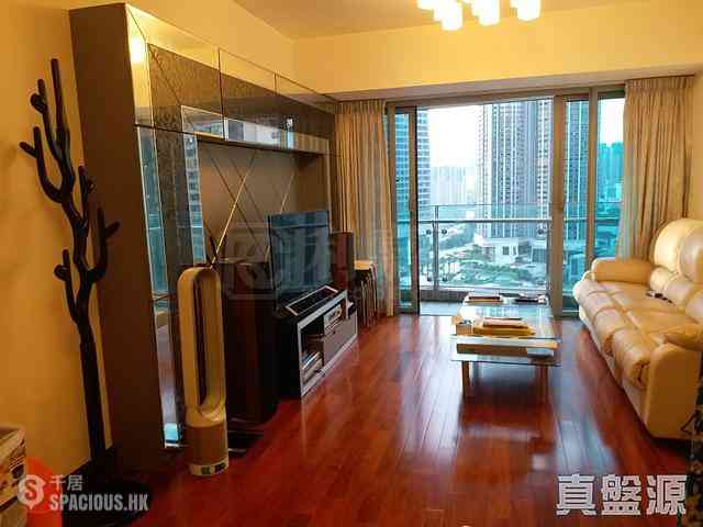 West Kowloon - The Harbourside 02
