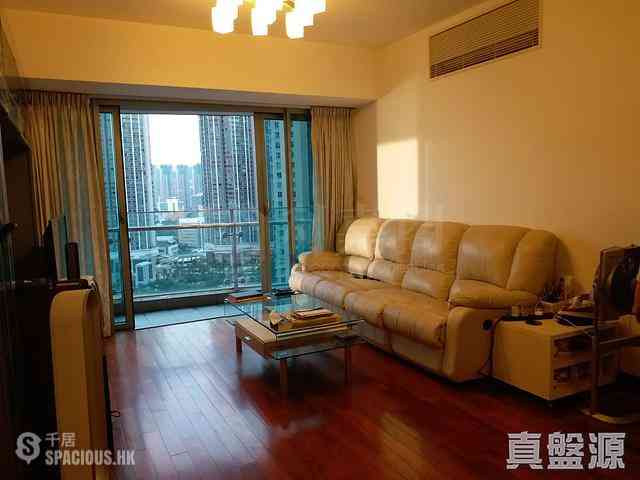 West Kowloon - The Harbourside 01
