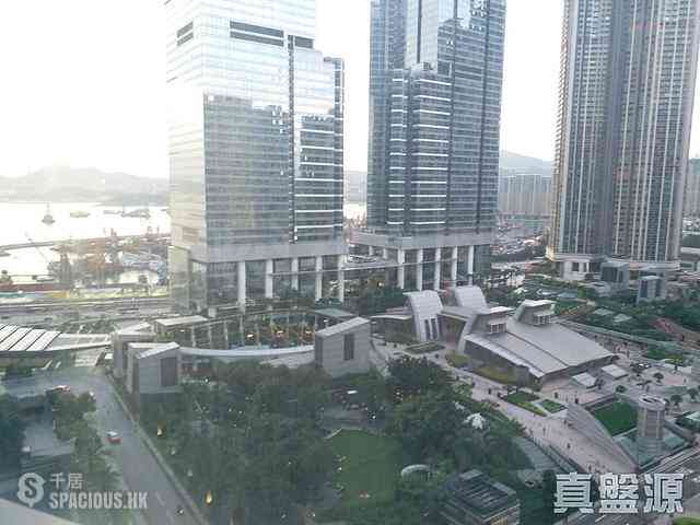 West Kowloon - The Harbourside 06
