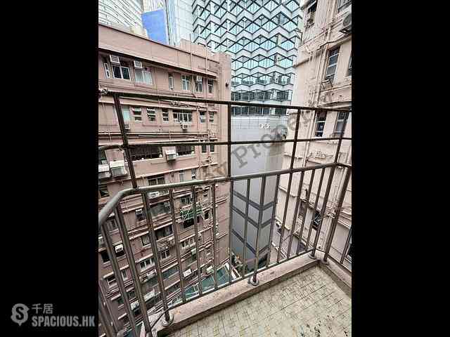 Tsim Sha Tsui - Ocean View Court 02