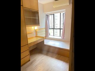 Mid Levels Central - Elegant Terrace 07