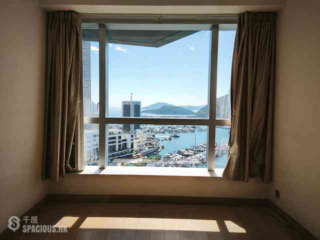 Wong Chuk Hang - Marinella 02
