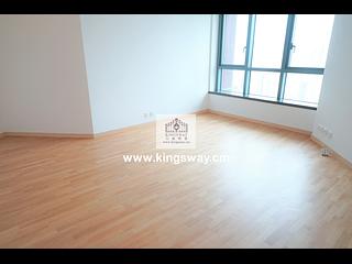 Mid Levels West - 80 Robinson Road 02