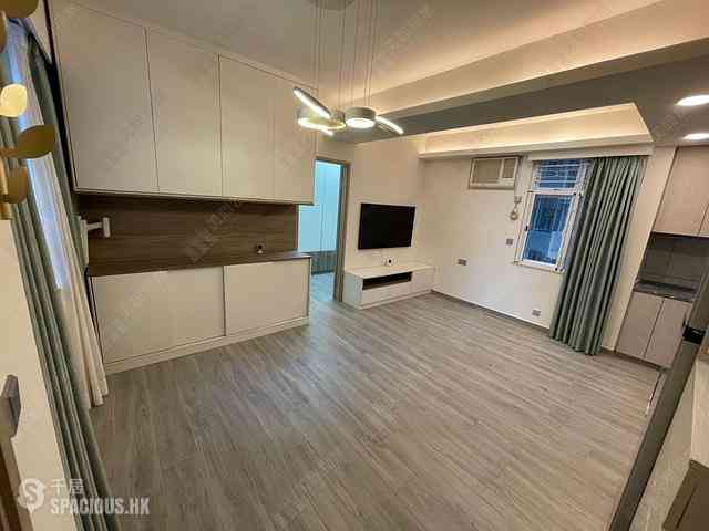 Mid Levels Central - Woodland Court 06