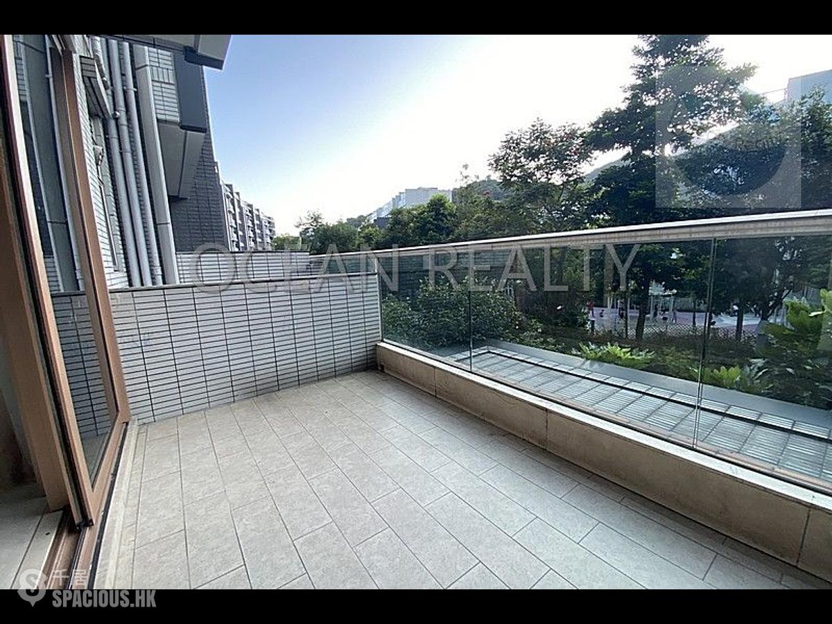 Clear Water Bay - Mount Pavilia 01