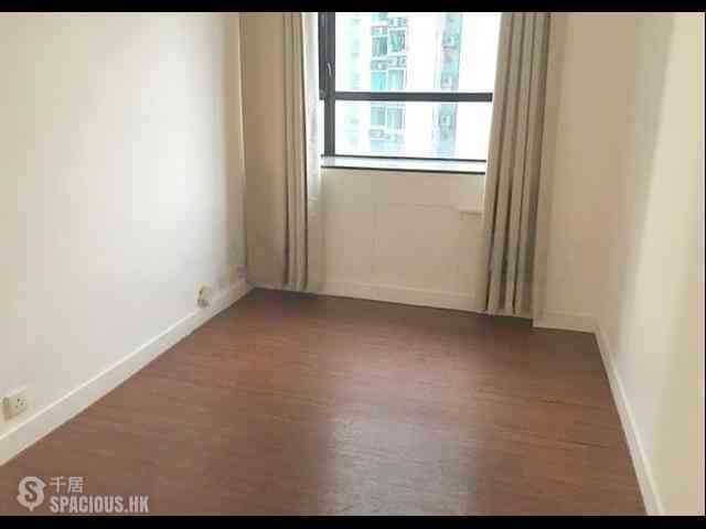 Tai Hang - Ronsdale Garden 05