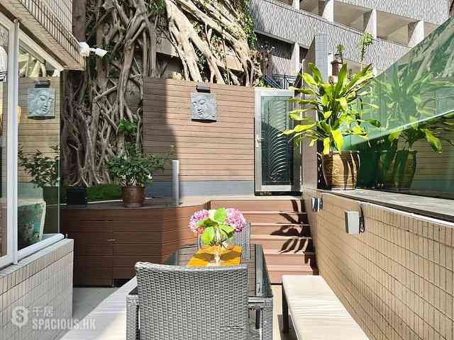 Stubbs Road - The Notting Hill 02