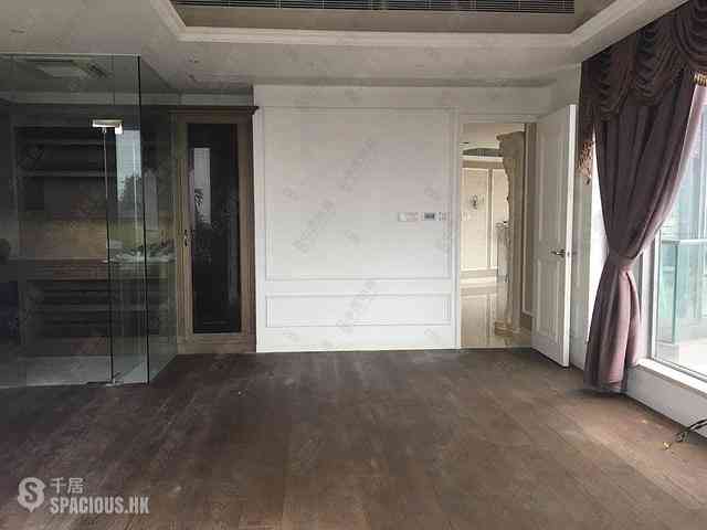 Sai Ying Pun - The Summa Block 1 06