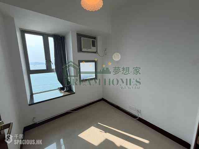 Kennedy Town - The Merton Tower 2 08