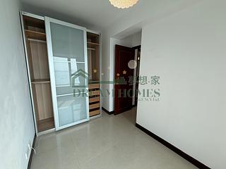 Kennedy Town - The Merton Tower 2 05