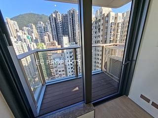 Sai Ying Pun - Des Voeux W Residence 02