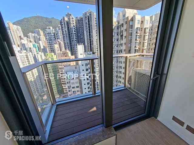 Sai Ying Pun - Des Voeux W Residence 02