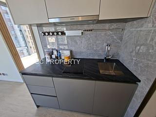 Sai Ying Pun - Des Voeux W Residence 05