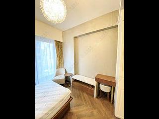 Shek Tong Tsui - One South Lane 04