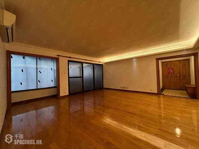 Mid Levels West - Hong Kong Garden 21