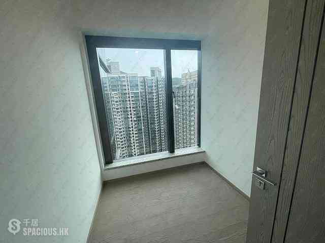Wong Chuk Hang - The Southside Phase 3B Blue Coast Tower 2A 07