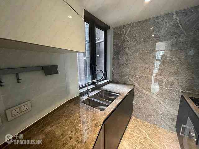 Wong Chuk Hang - The Southside Phase 3B Blue Coast Tower 2A 09