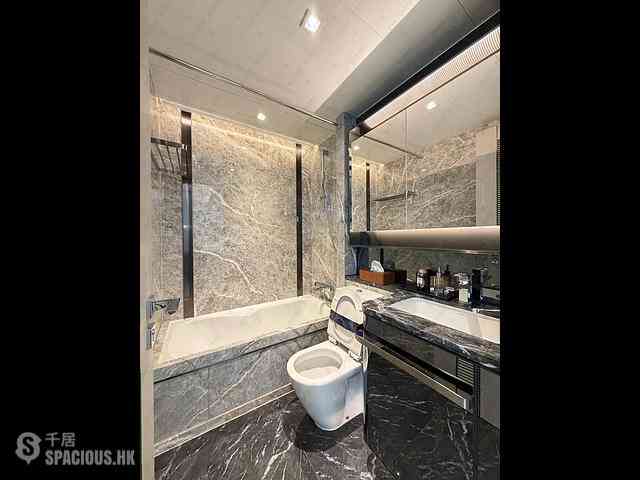 Wong Chuk Hang - The Southside Phase 3B Blue Coast Tower 2B 02