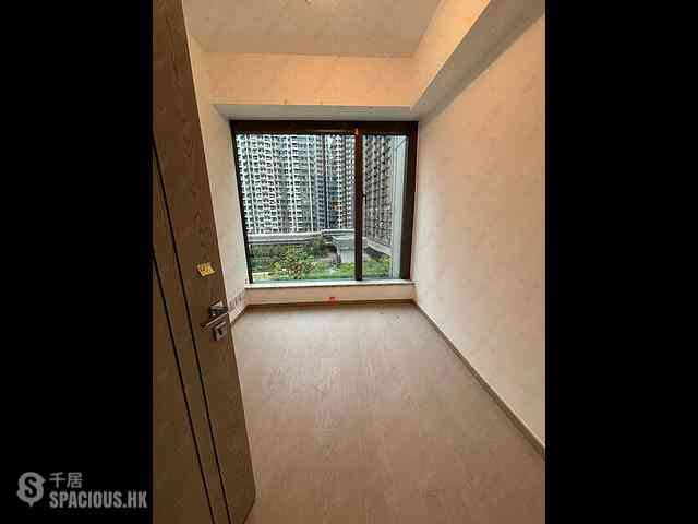 Wong Chuk Hang - The Southside Phase 3B Blue Coast Tower 1B 08