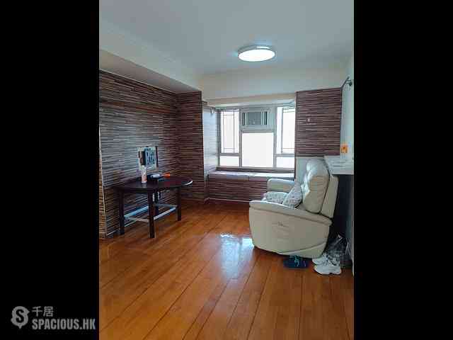 Shau Kei Wan - Lei King Mansion 04