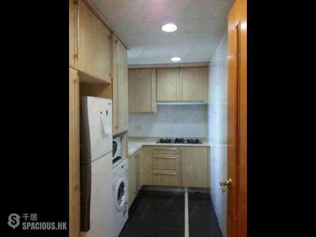 Shek Tong Tsui - The Belcher's Phase 1 Block 3 04