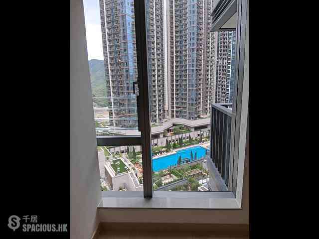 Lohas Park - Lohas Park Phase 12C Grand Seasons Tower 1A 04