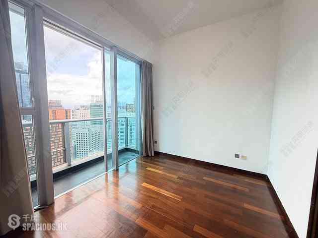 Wan Chai - J Residence 03