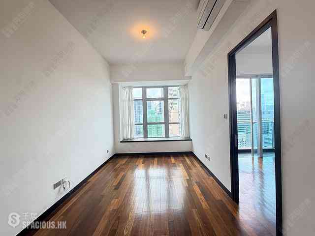 Wan Chai - J Residence 05