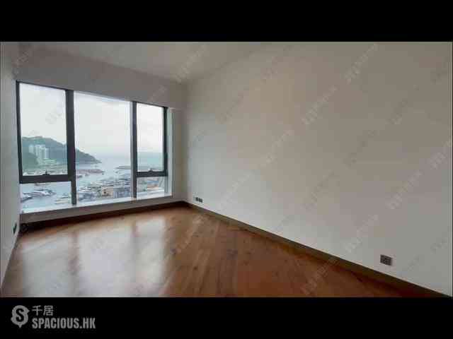 Ap Lei Chau - Marina South Block 2 08