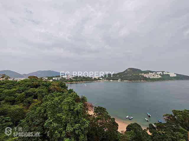 Chung Hom Kok - Cypresswaver Villas 01