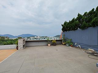Chung Hom Kok - Cypresswaver Villas 04
