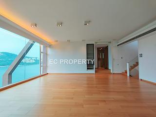 Chung Hom Kok - Cypresswaver Villas 06