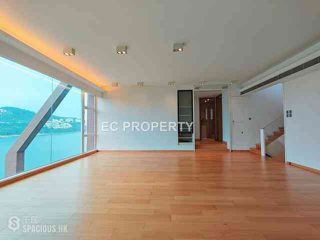 Chung Hom Kok - Cypresswaver Villas 06