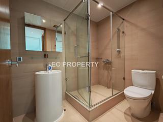 Chung Hom Kok - Cypresswaver Villas 12
