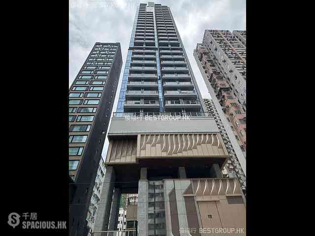 Sai Ying Pun - Des Voeux W Residence 08