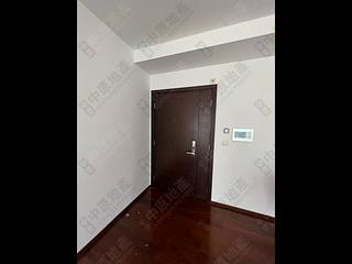 Soho - Centrestage 06