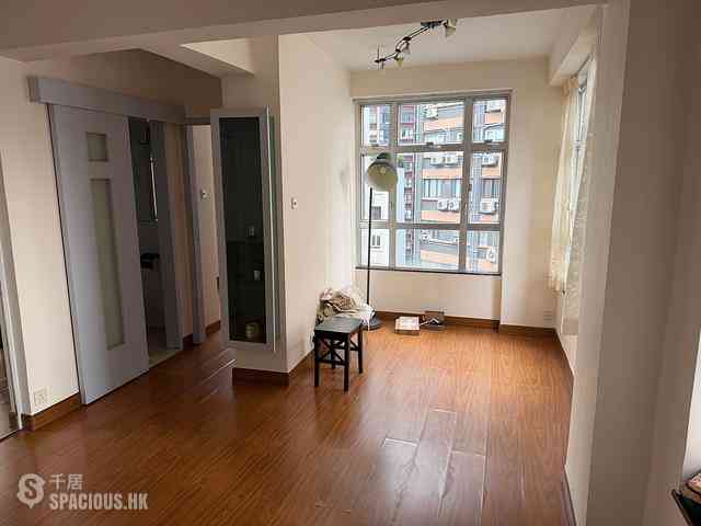 Mid Levels Central - Woodlands Court 01