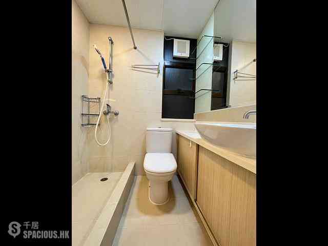 Sai Ying Pun - Golden Phoenix Court 07