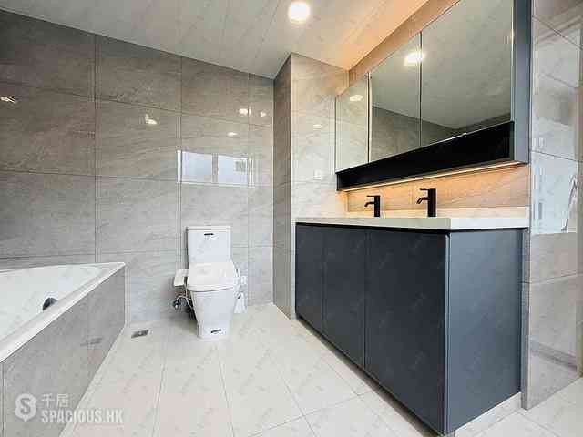 Mid Levels Central - Tregunter Tower 3 16