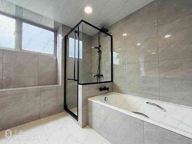 Mid Levels Central - Tregunter Tower 3 17