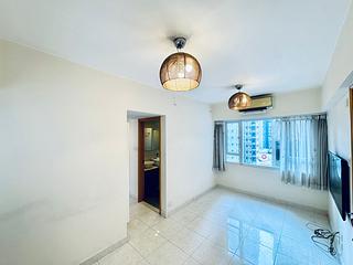 Wan Chai - Silvervale Mansion 04