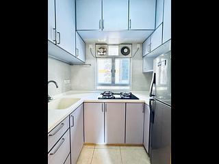 Wan Chai - Silvervale Mansion 05