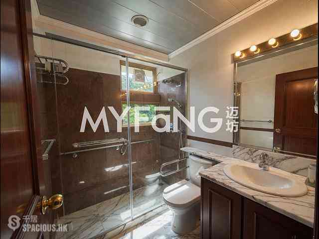 Repulse Bay - Pine Crest 08