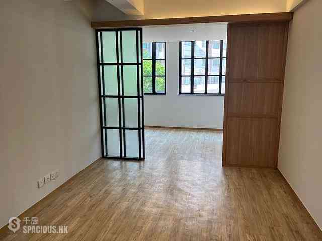 Sheung Wan - 256-258, Hollywood Road 05