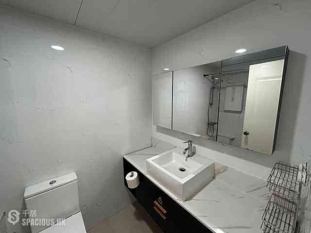 Mid Levels Central - The Grand Panorama 09
