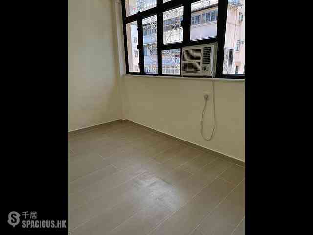 Wan Chai - Chung Nam Mansion 04