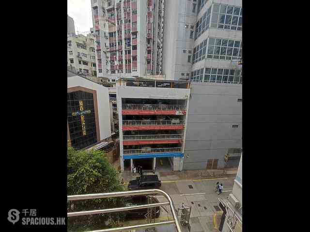 Leighton Hill - Lai Yee Building 09