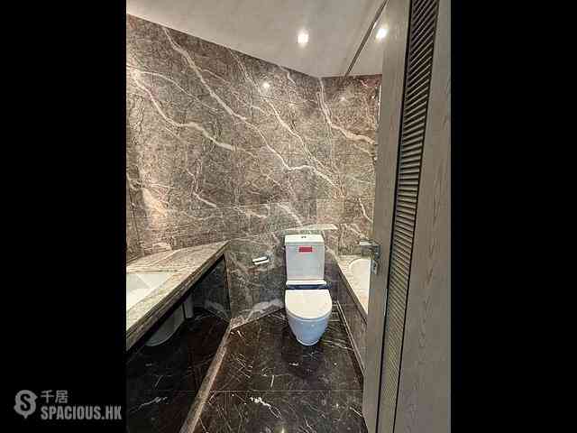 Wong Chuk Hang - The Southside Phase 3B Blue Coast Tower 2A 11