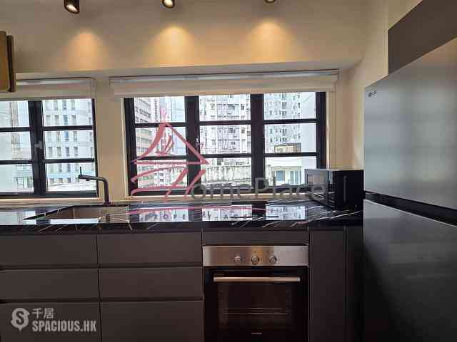 Soho - Winly Building 03