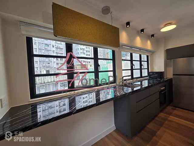 Soho - Winly Building 02
